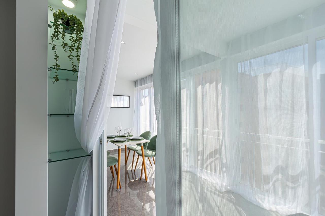 Virginia Levante Beach Apartments Benidorm Ngoại thất bức ảnh